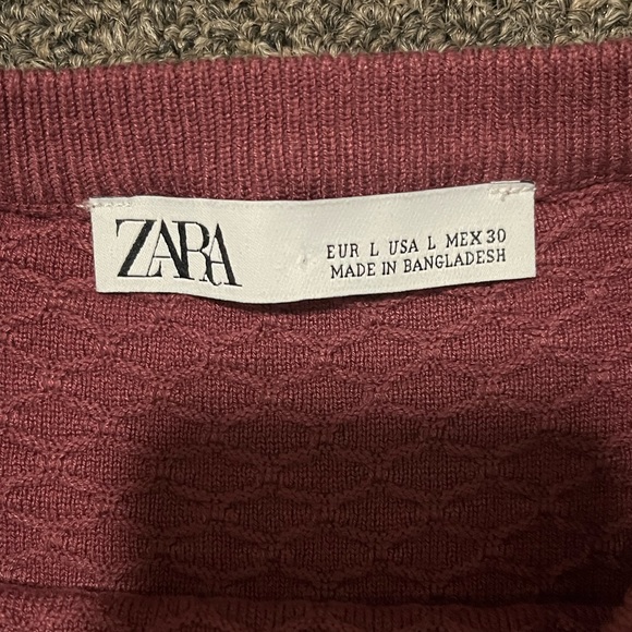 Zara Long Sleeve - Picture 3 of 3